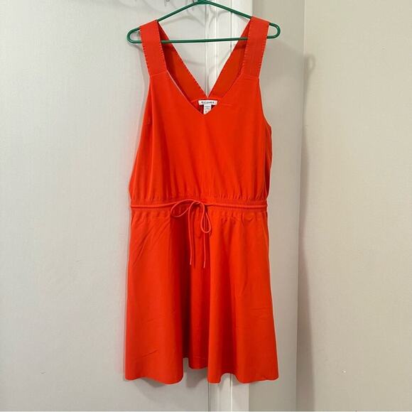 Athleta Savannah Strap Mini Athletic Tie Waist Dress - Picture 3 of 9